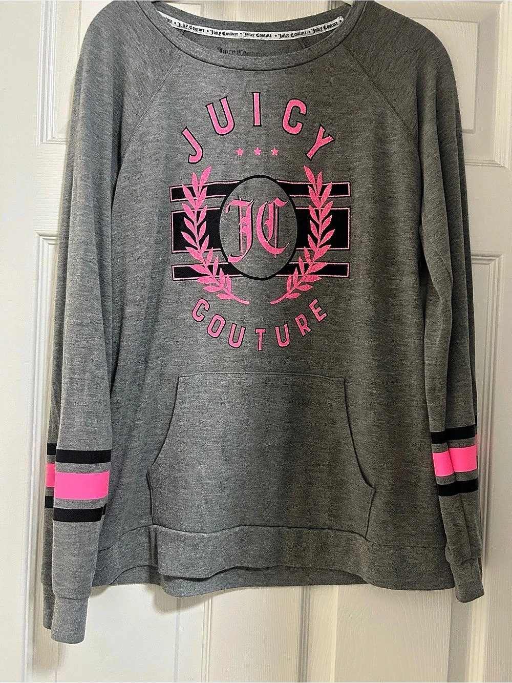 Juicy Couture Gray & Pink Graphic Sweatshirt
